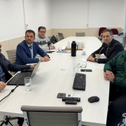 Defensores reunidos