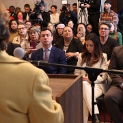 Autoridades reunidas na Assembleia Legislativa