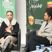 O evento teve como objetivo debater soluções para mitigar as diferentes formas de violência e discriminação no futebol.