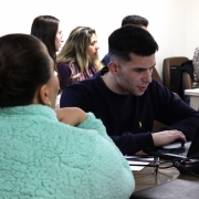 O mutirão que busca garantir o reconhecimento formal da paternidade àqueles que não têm o nome do pai no registro de nascimento.