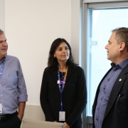 Nilton (dir), Claudia e Sérgio.