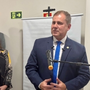 Inauguração ocorreu no fim da tarde de quinta-feira (9)