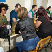 Mutirão em Pelotas.