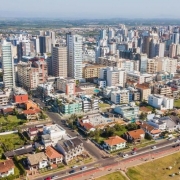 A Casa de Passagem &eacute; um servi&ccedil;o de acolhimento tempor&aacute;rio para pessoas em situa&ccedil;&atilde;o de rua.