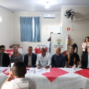 mesa de autoridades do evento