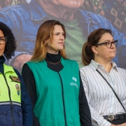 Renata Dapper junto a demais autoridades.
