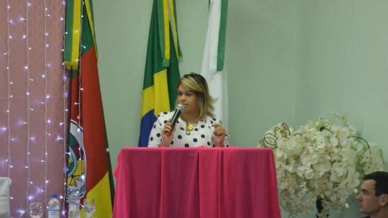 20190403175947dra._tenente.jpg