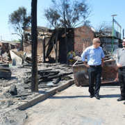 Em janeiro, Defensores Públicos Juliano Viali dos Santos e Marcelo Dadalt vistoriaram a área do incêndio na Liberdade