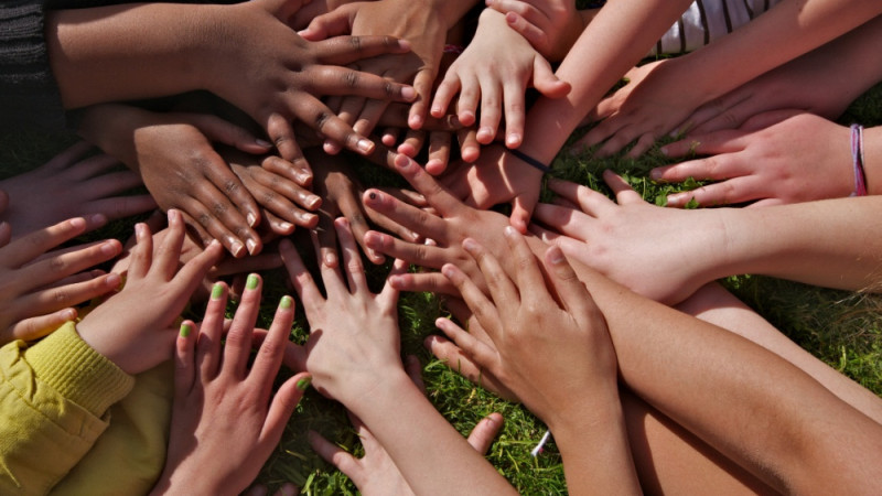 20141002154340racismo_red.jpg