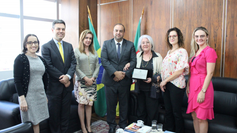20181123151015maria_carpi_homenagem_dpe.jpg