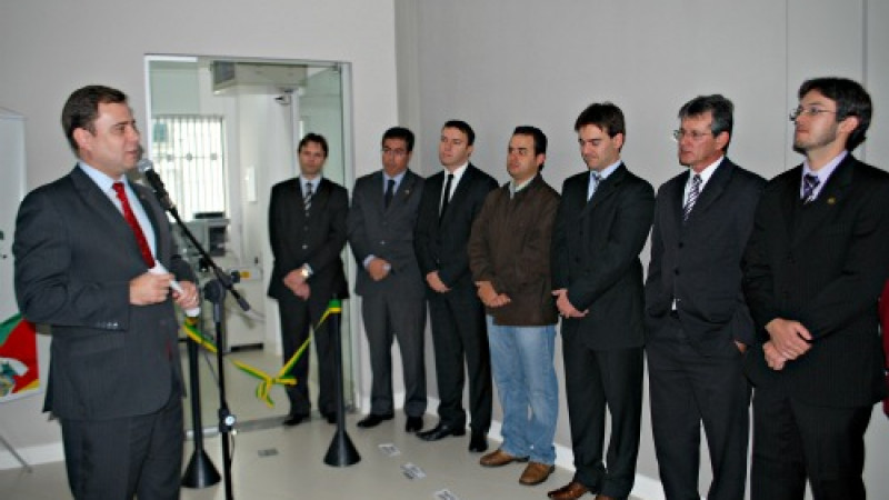 04062012a.jpg